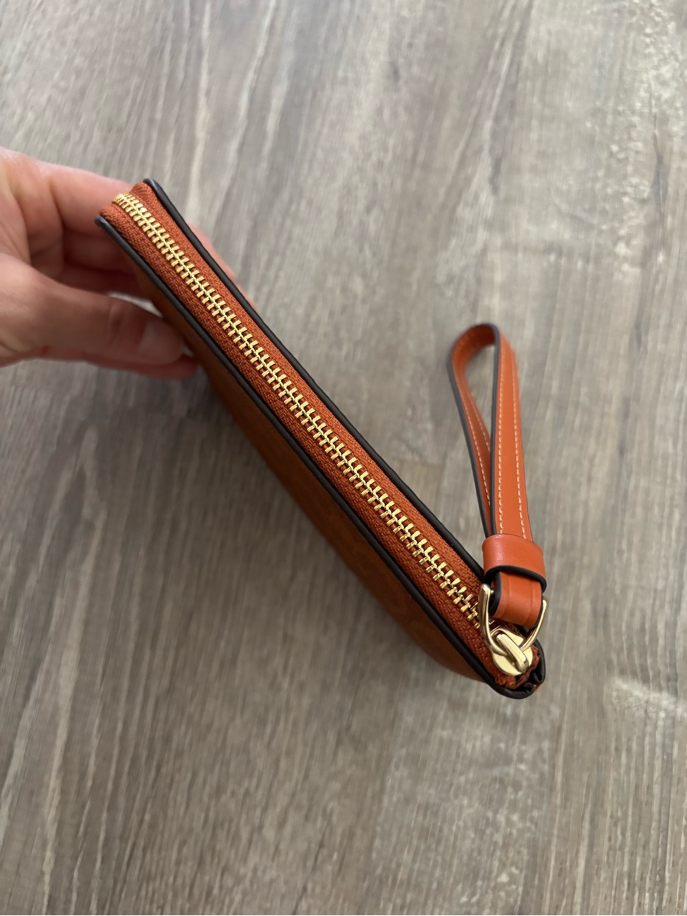 Coach Corner Zip Wristlet In Signature Canvas - Picture 4 of 7